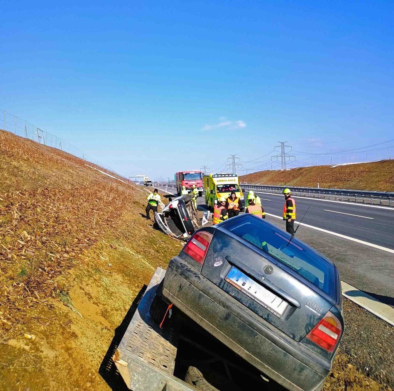 Nehoda na dálnici D4. Foto: HZS