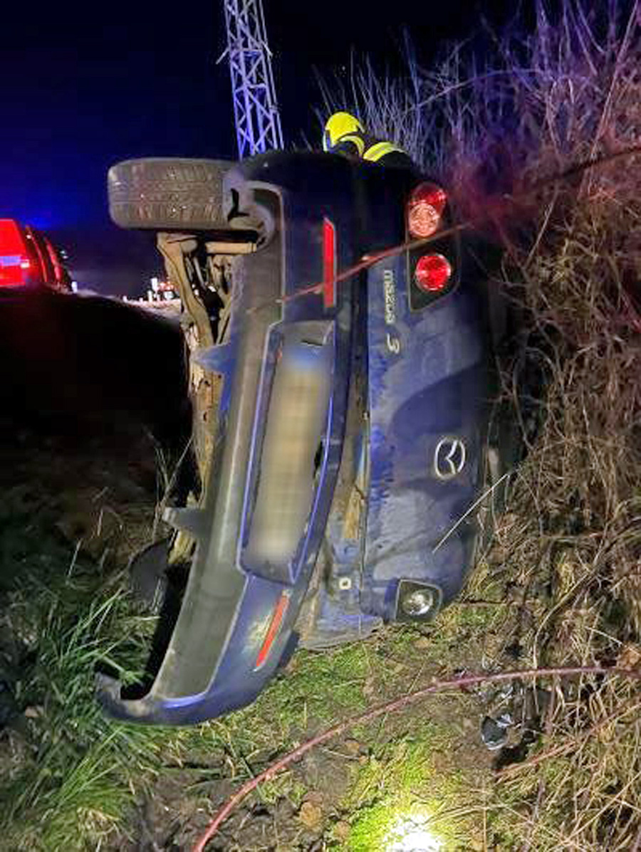 Nehoda u Struhařova na Benešovsku. Foto: HZS