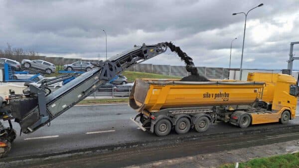 Na řidiče na Pražském okruhu opět čeká dopravní omezení. Foto: ŘSD