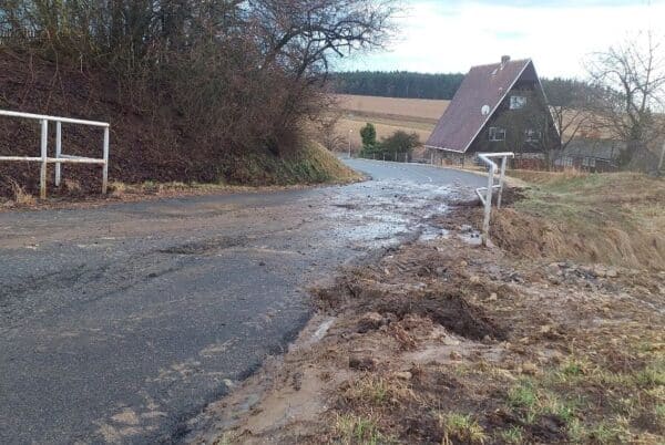 Nedělní lokální záplavy na Svitavsku. Foto: HZS