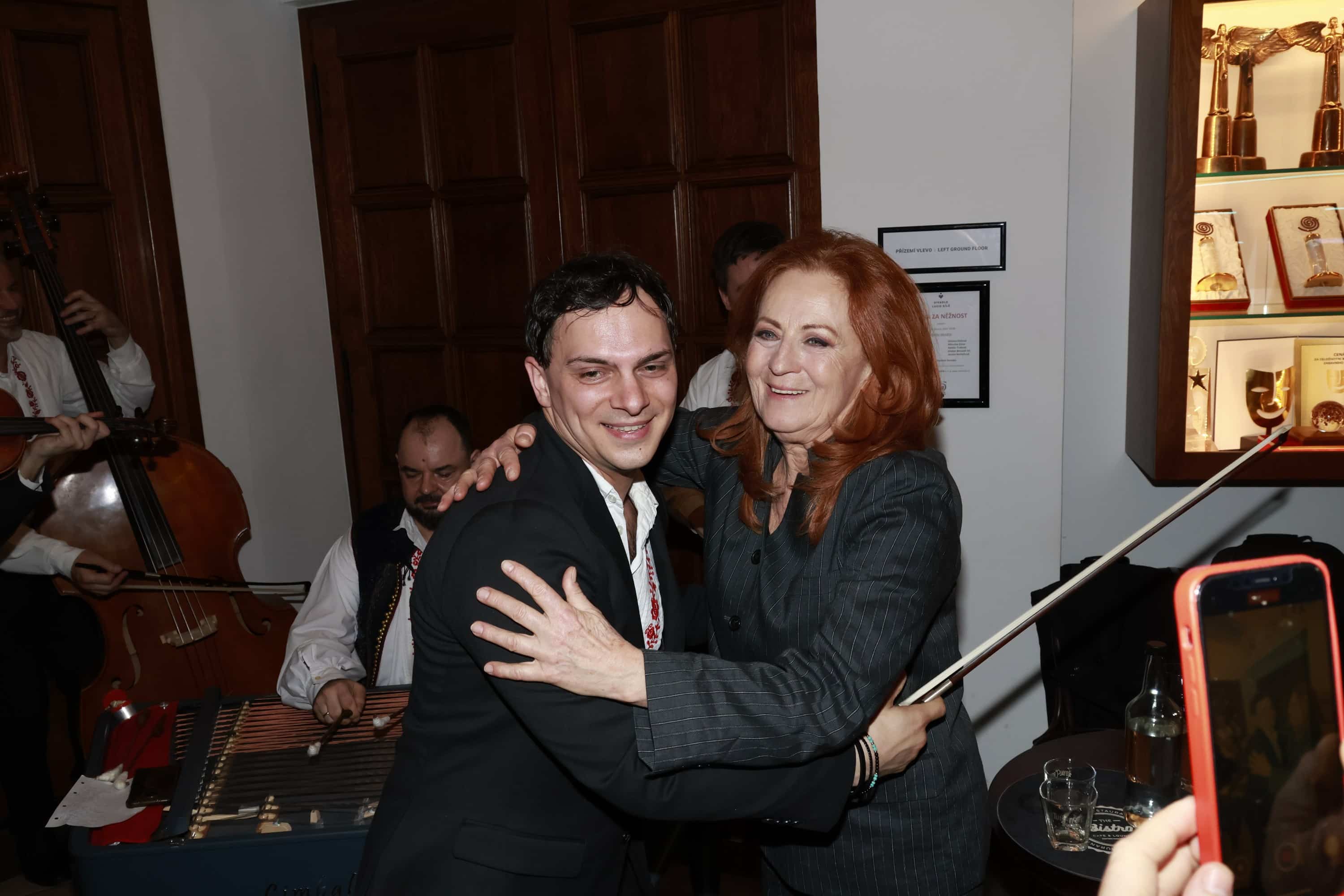 Simona Stašová se na oslavě skvěle bavila. Foto: Nextfoto