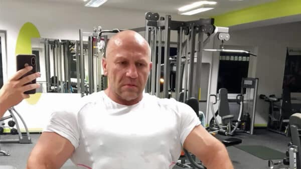 Jindřich Popelář byl vicemistr světa v kulturistice.
