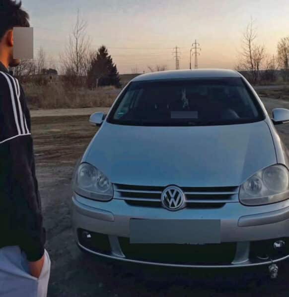 Ondra a jeho auto. Zdroj: IG