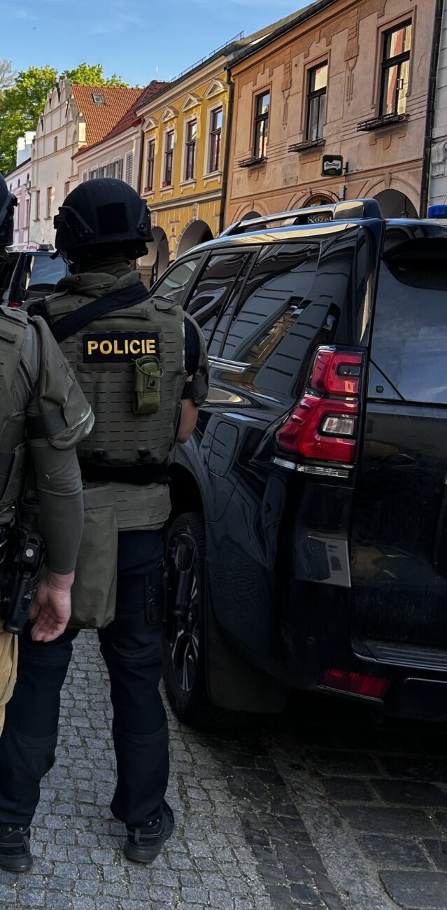 Policisté zasahovali proti útočníkovi v Třeboni. Foto: PČR