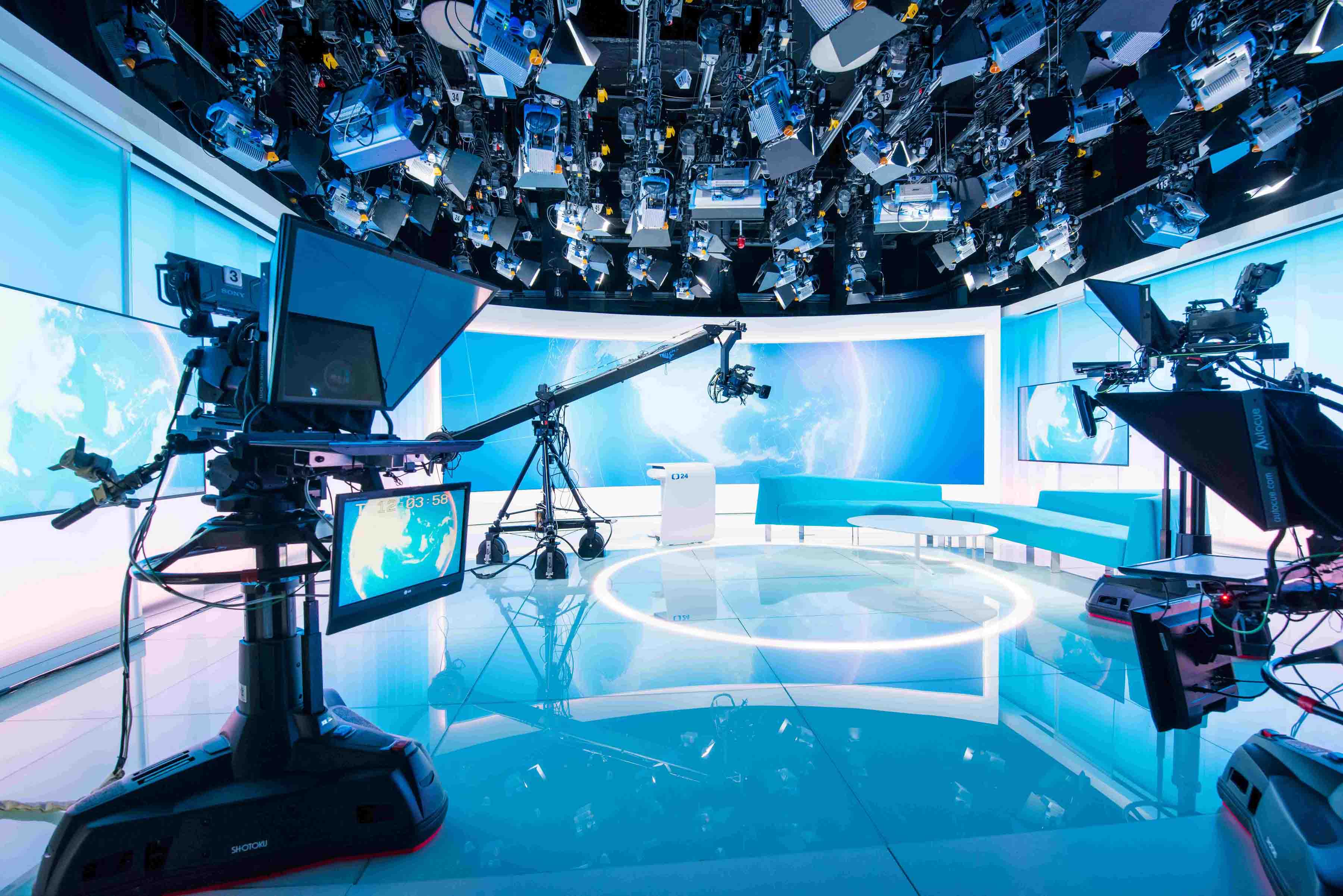 Studio 6, zpravodajské studio České televize. Foto: ČT / Petra Závodná