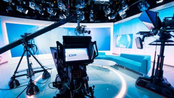 Poplatek České televizi se od května povinně zvyšuje. Foto: ČT / Petra Závodná