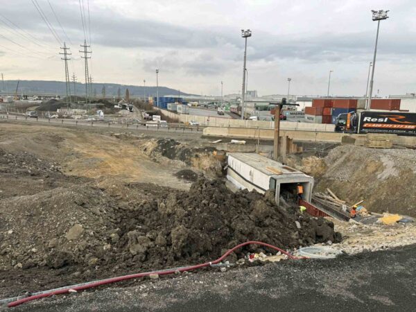U Kosmonos finišuje stavba mimoúrovňové křižovatky na D10. Foto: ŘSD