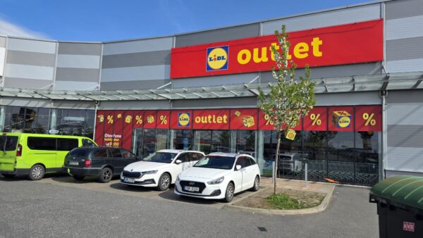 Prodejna Lidl outlet. Foto: Eva Kolnerová, ČRzprávy