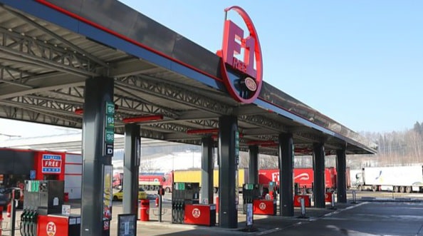 Benzinka F1 u Rozvadova. Foto: F1