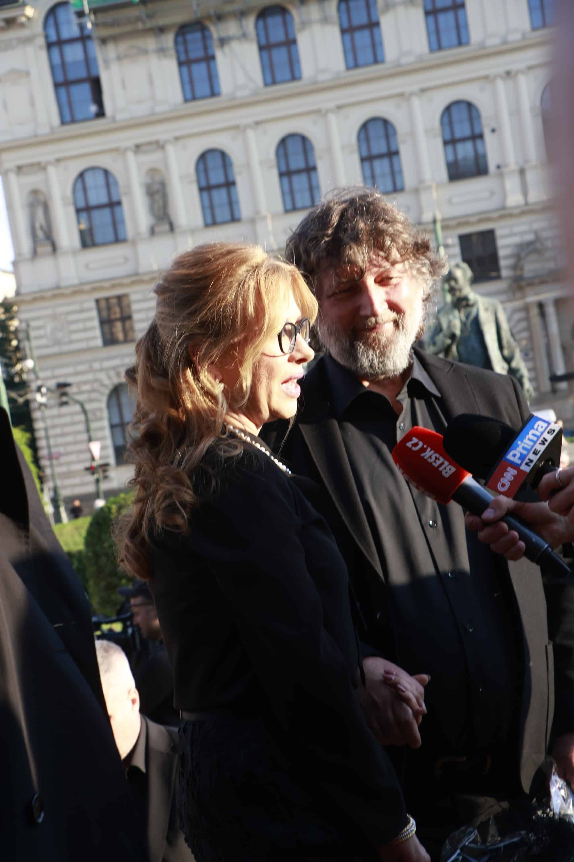 Smuteční rozloučení s Jiřím Bartoškou. Foto: Nextfoto