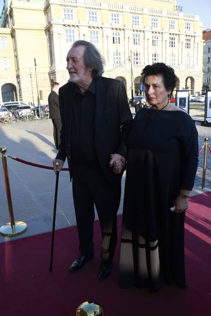 Smuteční rozloučení s Jiřím Bartoškou. Foto: Nextfoto