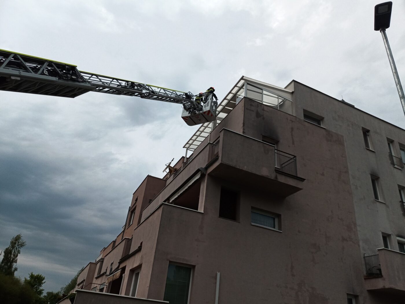 Vítr potrápil Kroměřížsko a Holešovsko. Foto: HZS