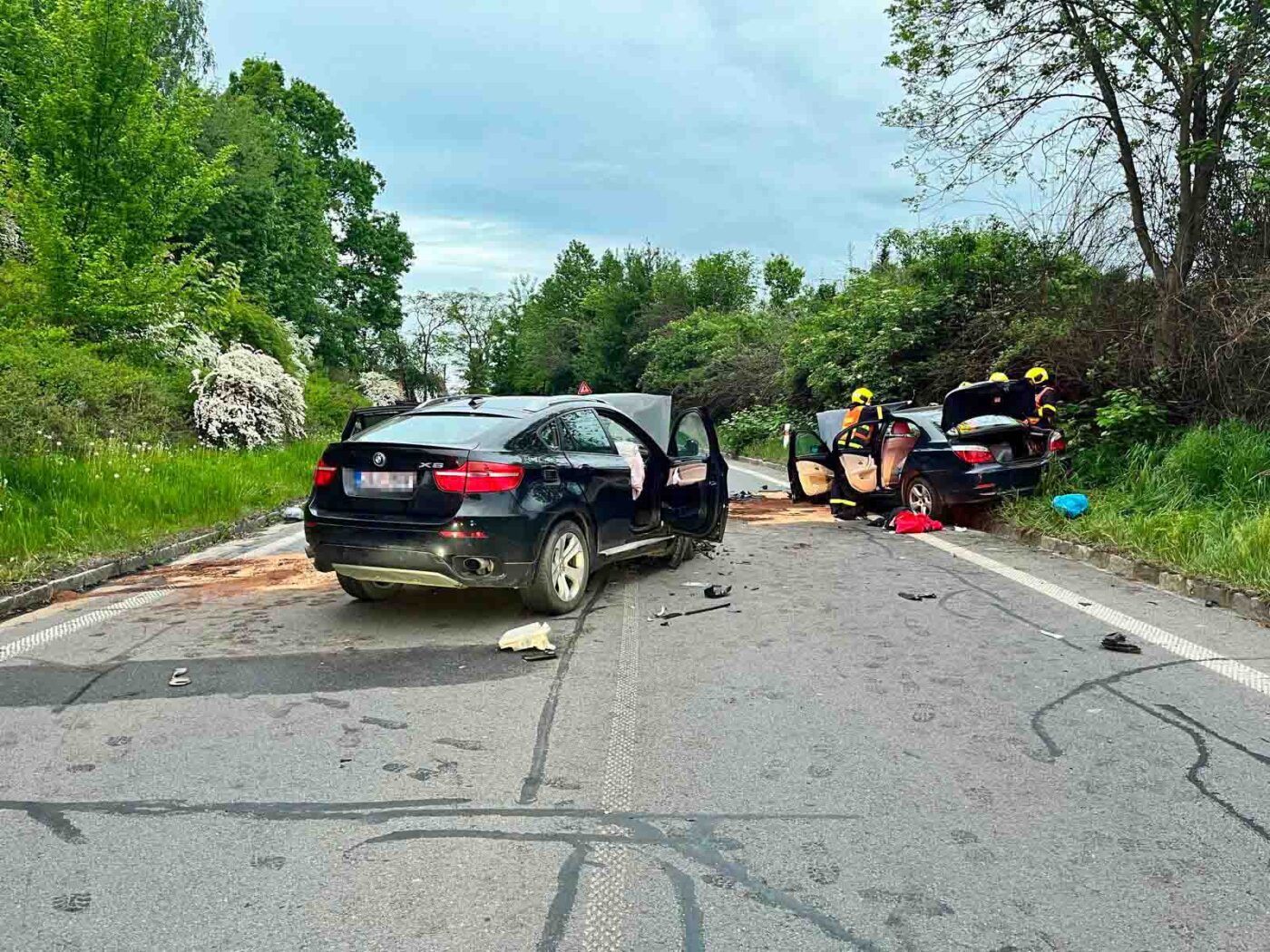 Vážná nehoda dvou BMW v Petřkovicích u Ostravy. Foto: HZS