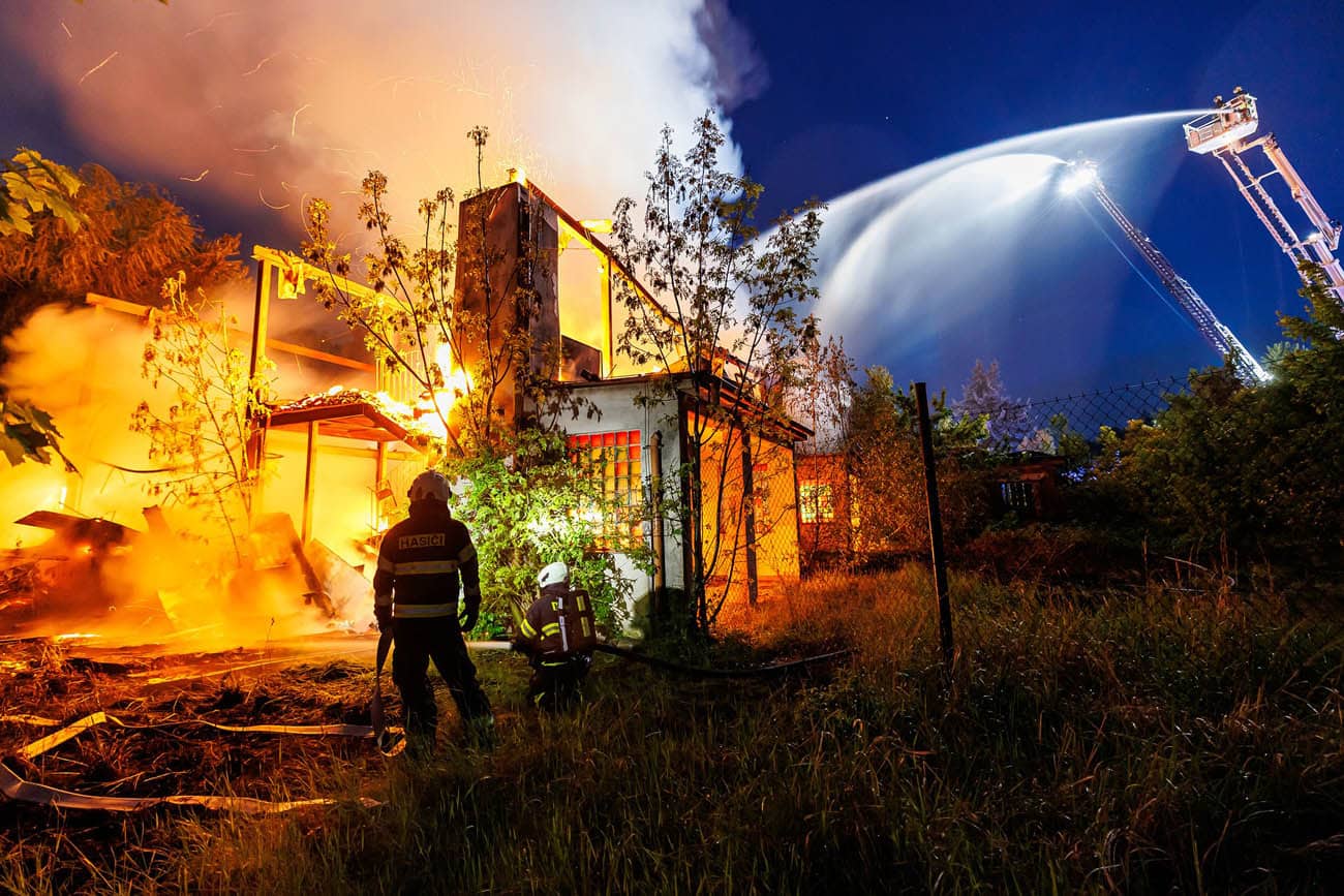 Rozsáhlý požár v Jaroměři. Michal Fanta | HZS KHK