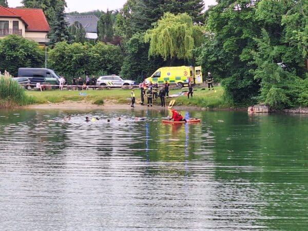 Na Bradleci se utopil 16letý mladík. Foto: ČRzprávy