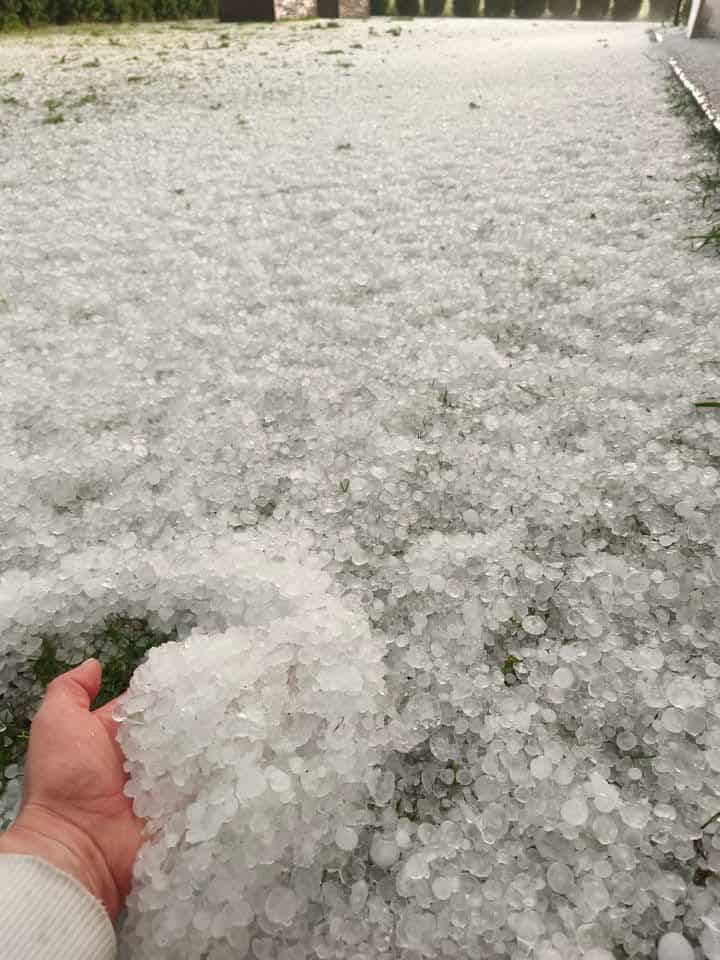 Vrstva krup na Nymbursku. Foto: Ondřej Němeček