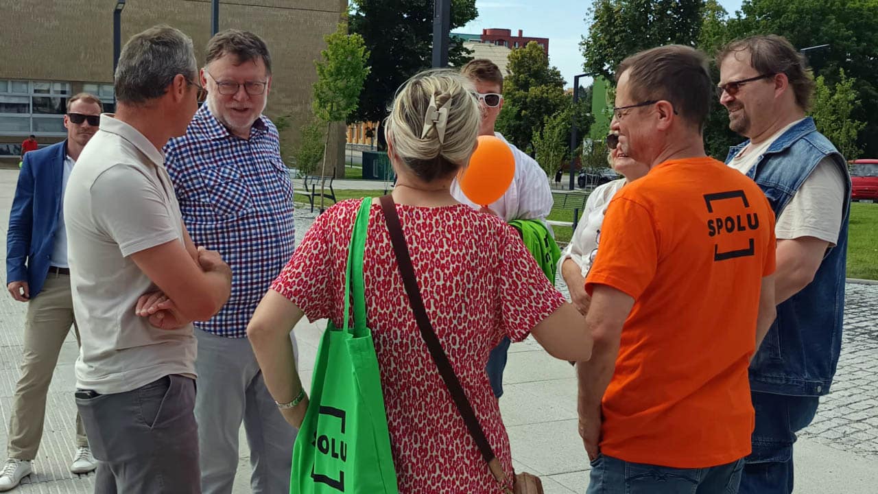Ministr Zbyněk Stanjura na mítinku v Kopřivnici. Foto: SPOLU