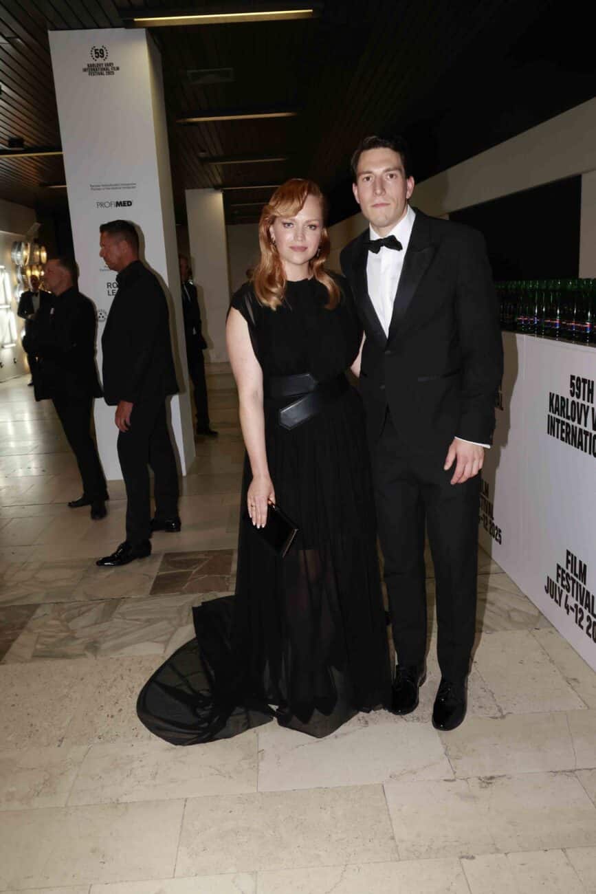 Herečka Ester Geislerová a její partner Martin Krupa vyrazili celí v černém. Foto: Nextfoto
