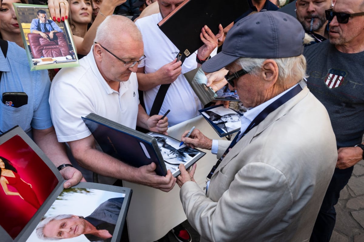 Michael Douglas v Karlových Varech potěšil fanoušky.