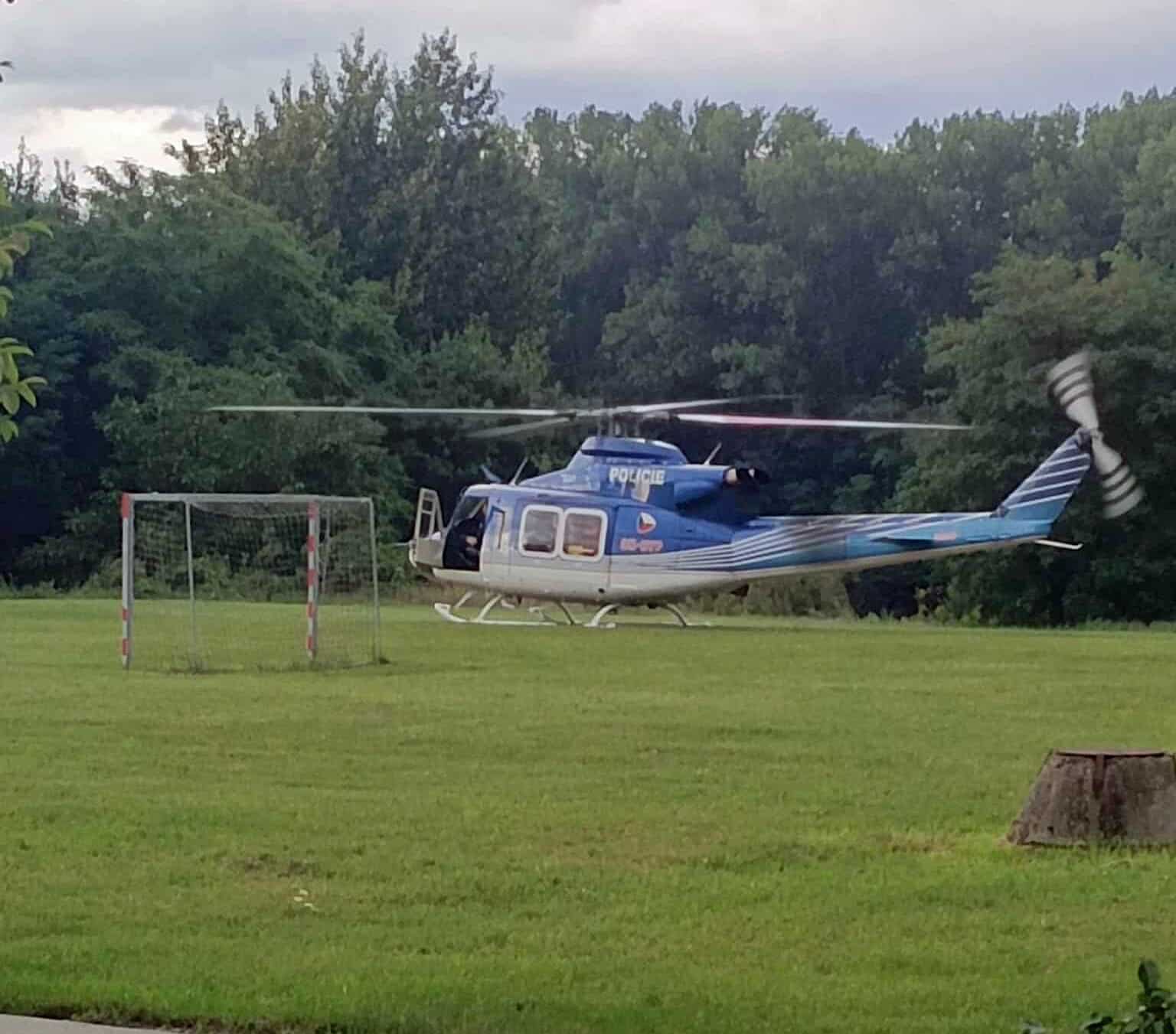 Hasiči pátrali na Labi v Dolních Beřkovicích po tonoucím muži. Foto: FB / Doprava Mělník a okolí
