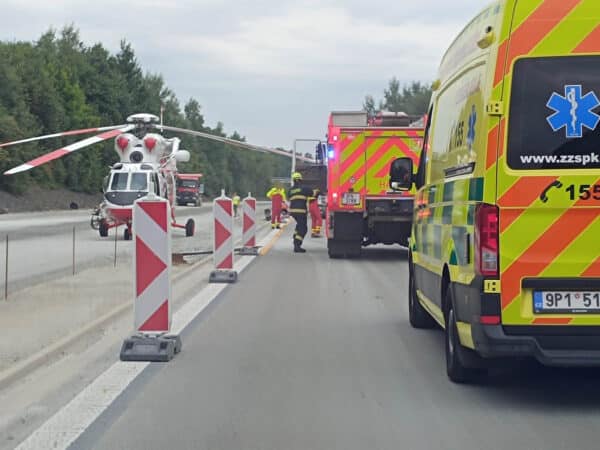 Tragická nehoda na dálnici D5. Foto: HZS