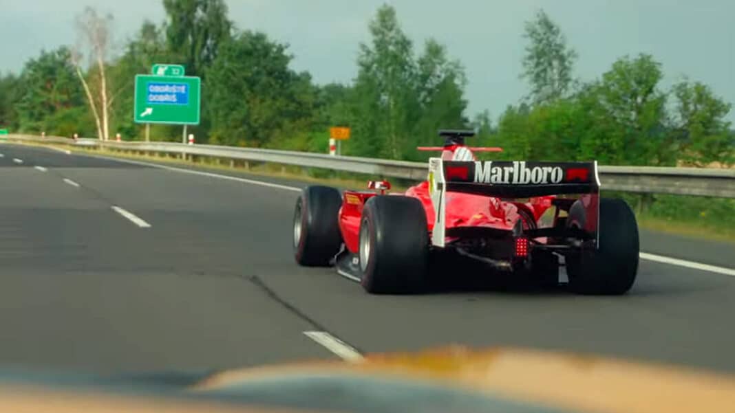 Formule opět vyrazila na dálnici D4.