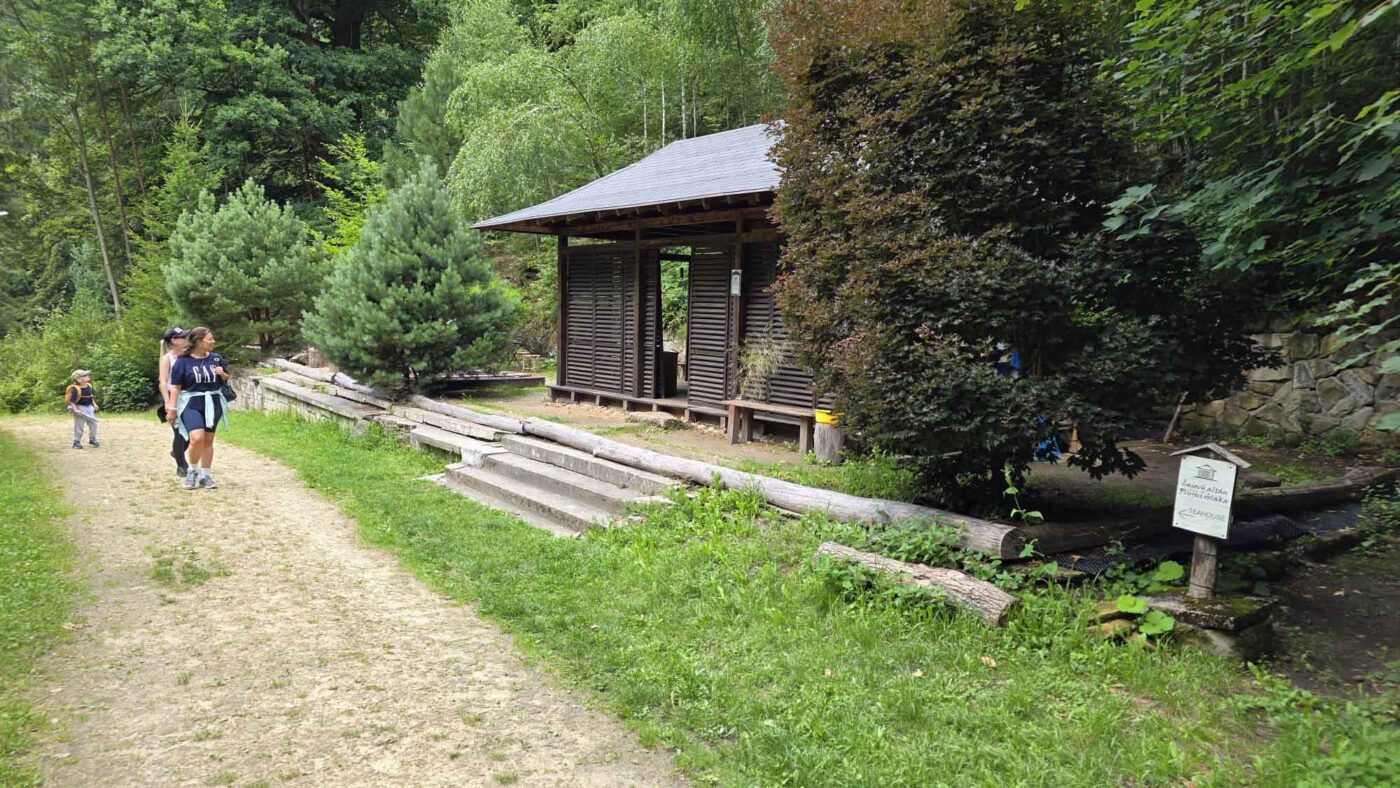 U Prachovských skal najdete i čajovnu. Foto: ČRzprávy