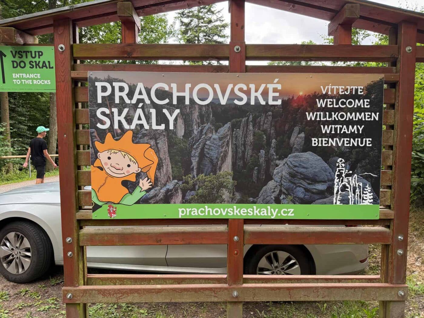 Vítají vás Prachovské skály. Foto: ČRzprávy