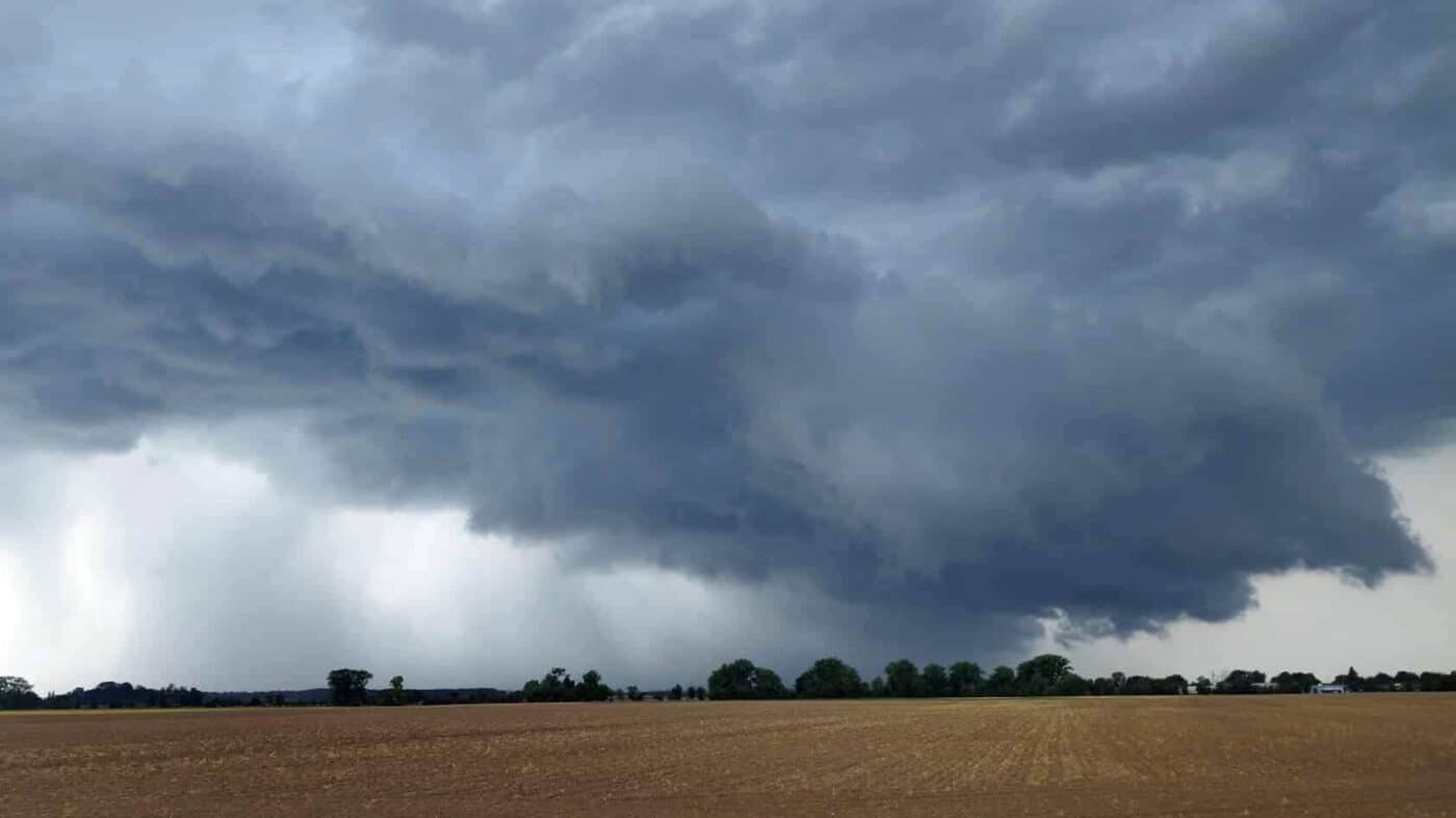 Vzestup supercely na Chrudimsku. Foto: ČHMÚ / Tomáš Michálek