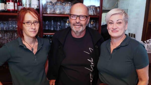 Ano, šéfe! ve Starosuchdolské restauraci. Foto: TV Prima