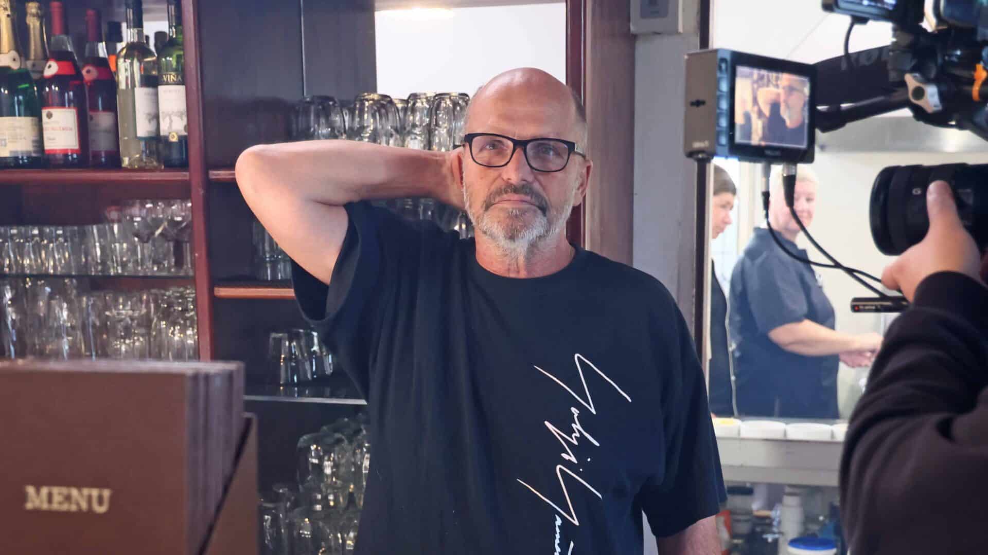 Ano, šéfe! ve Starosuchdolské restauraci. Foto: TV Prima