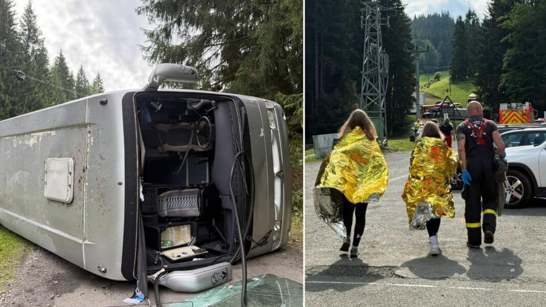 Nehoda autobusu ve Starých Hamrech si vyžádala desítky zraněných.