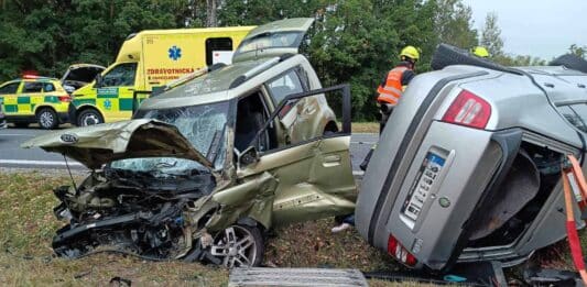 Tragická nehoda u Lásenice. Foto: HZS