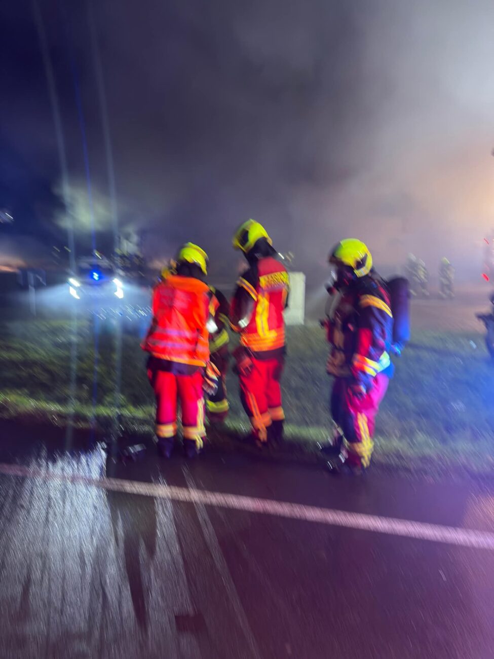 Požár haly v Bohušovicích nad Ohří. Foto: HZS