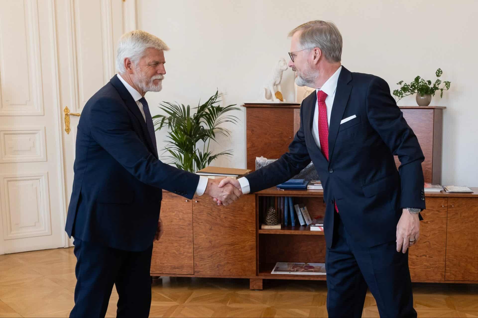 Prezident Petr Pavel dnes přijal také Petra Fialu. Foto: Prezidentská kancelář