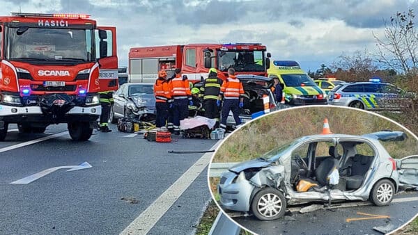 Nehoda u Poděbrad. Zdroj: HZS a Luděk Hněvsa