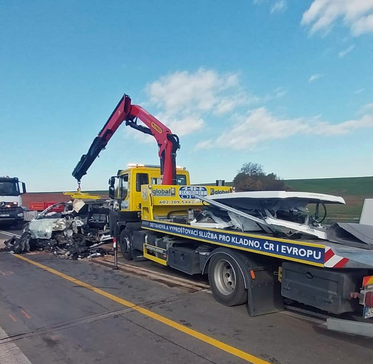 Tragická nehoda u Slaného. Foto: OS Robert Oplt
