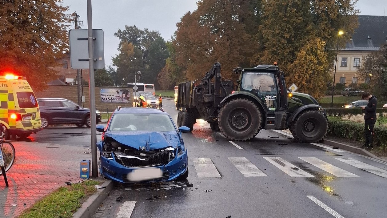 Nehoda v Bludově. Foto: HZS