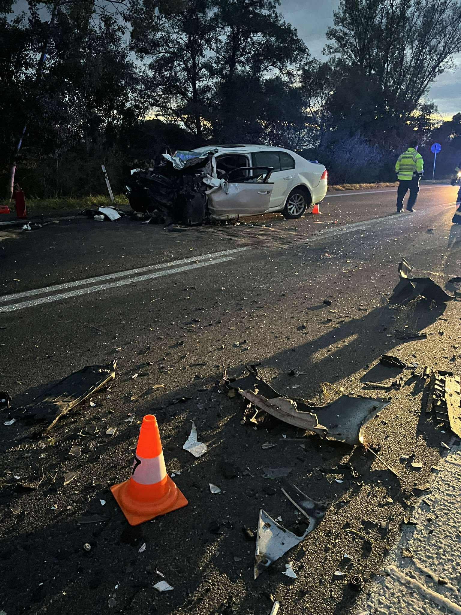 Tragická nehoda cisterny a auta u Třebechovic pod Orebem. Foto: HZS