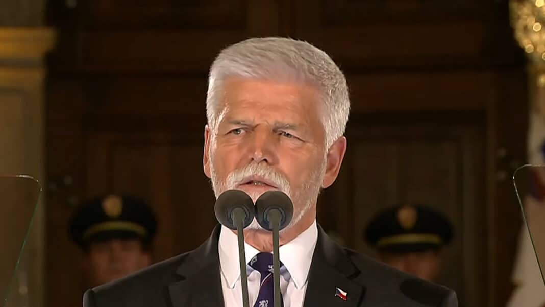 prezident 2 Prezident Petr Pavel při slavnostním projevu. Zdroj: ČT