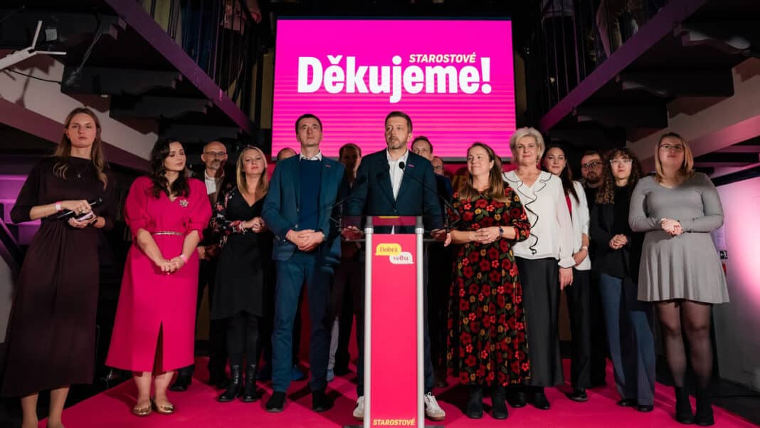 Vedení hnutí STAN na tiskové konferenci. Foto: STAN