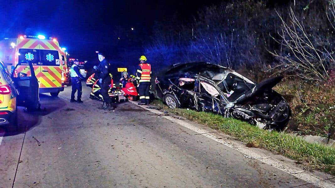 Tragická nehoda na D5 u Nýřan. Foto: HZS