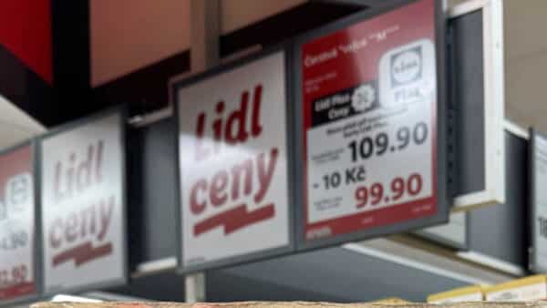 Lidl zlevnil vejce na 99,90 s aplikací. Foto: FB