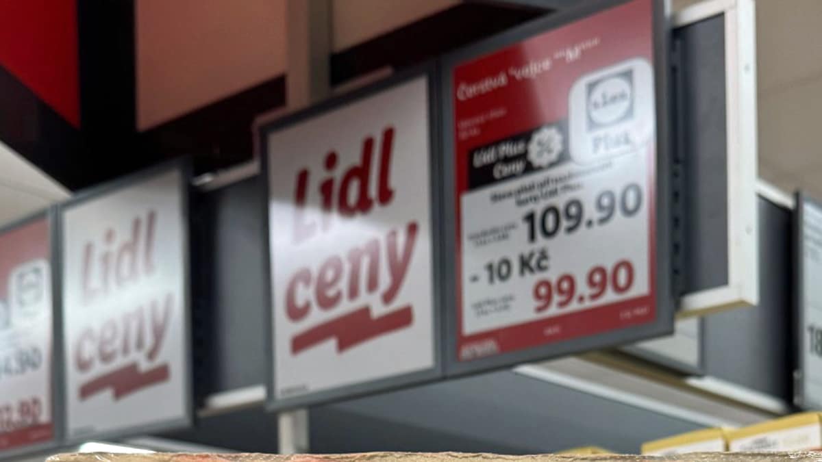 Lidl zlevnil vejce na 99,90 s aplikací. Foto: FB