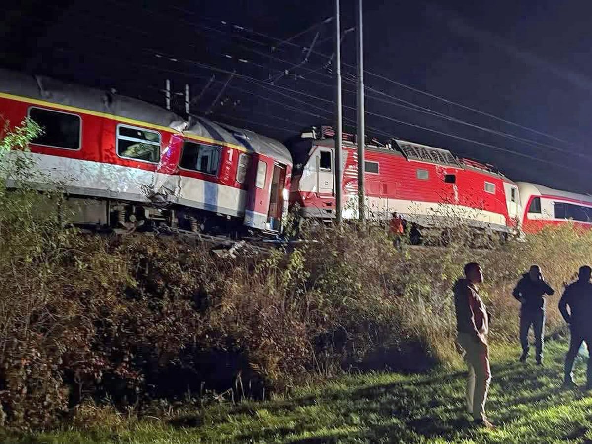 Nehoda vlaků u Pezinku. Foto: PSR