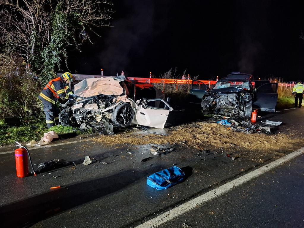 Tragická nehoda u Břuchotína u Olomouce. Foto: HZS