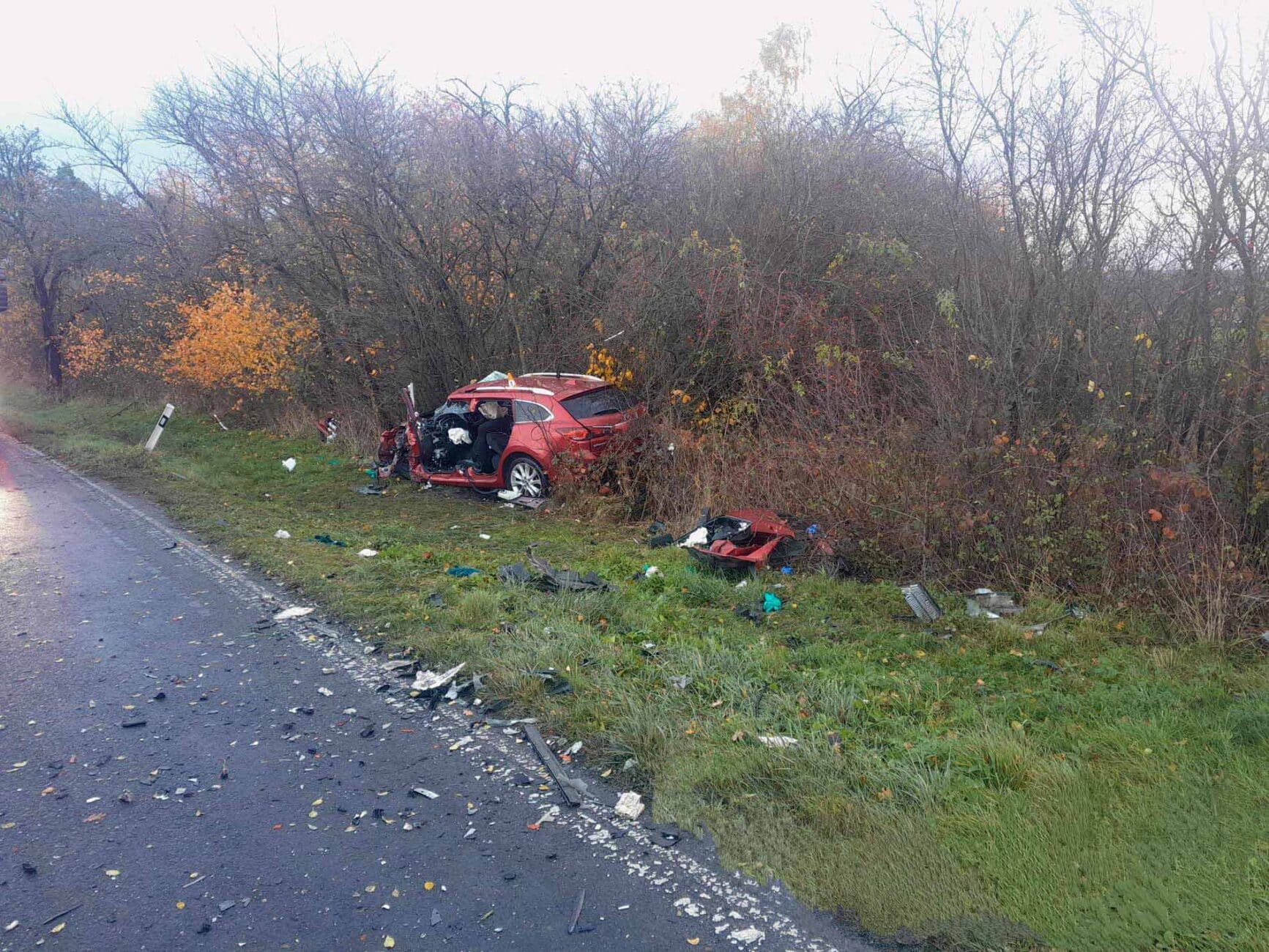 Vážná nehoda u Smečna na Kladensku. Foto: HZS