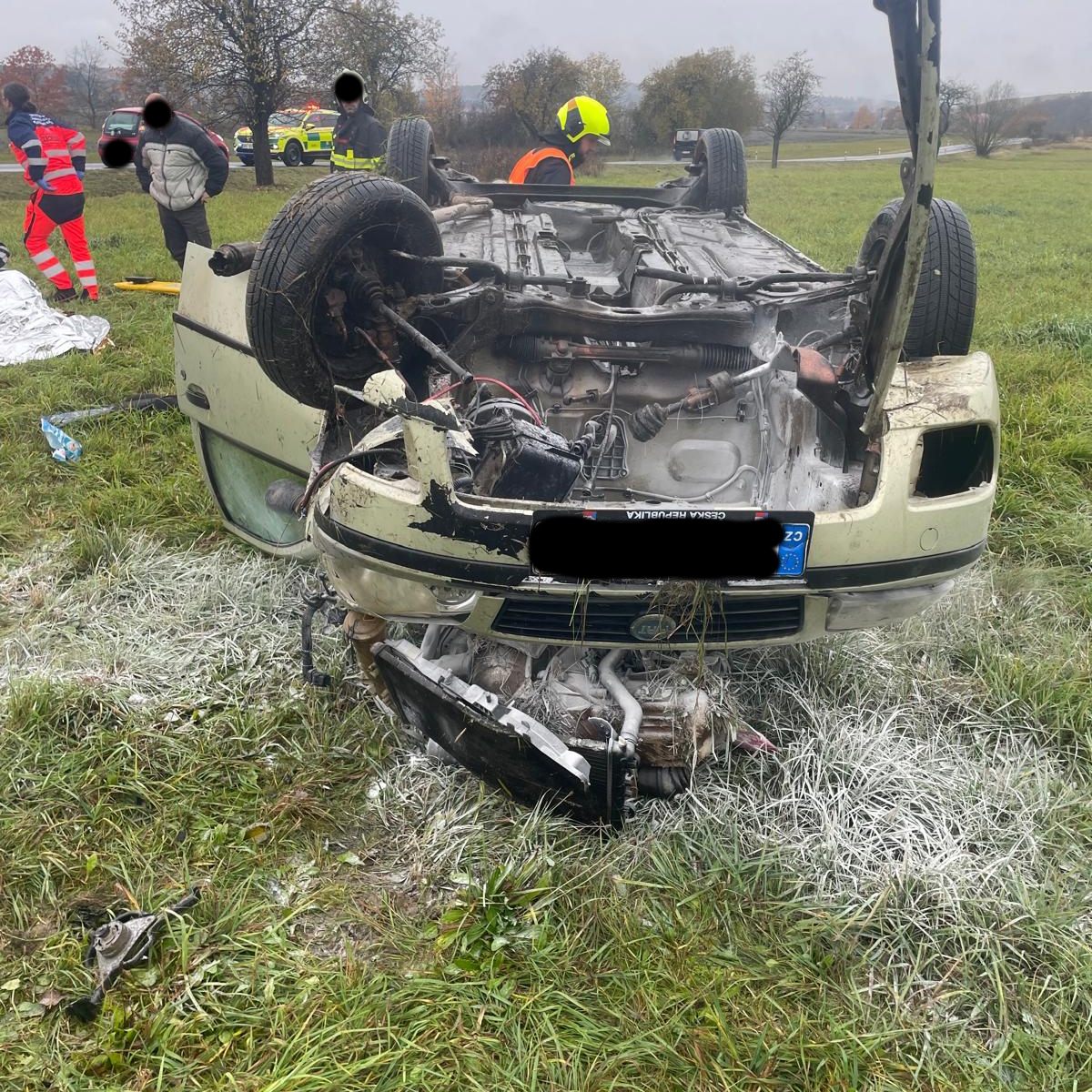 Vážná nehoda u Spáleného Poříčí. Foto: HZS