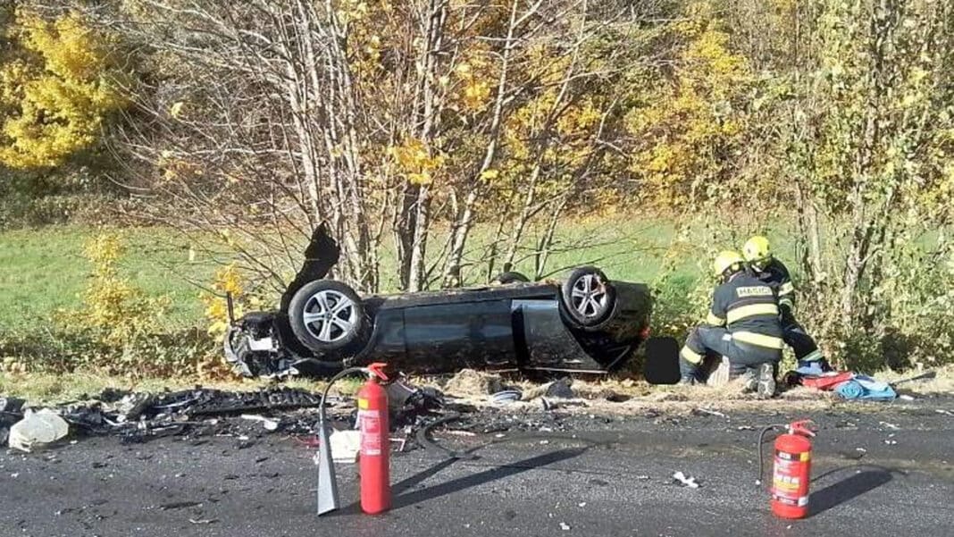 Tragická nehoda u obce Povrly. Foto: HZS