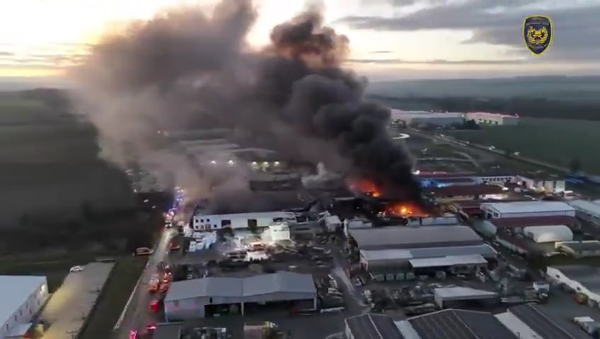 VIDEO: Požár ve Vysokém Mýtu. Autor: HZS